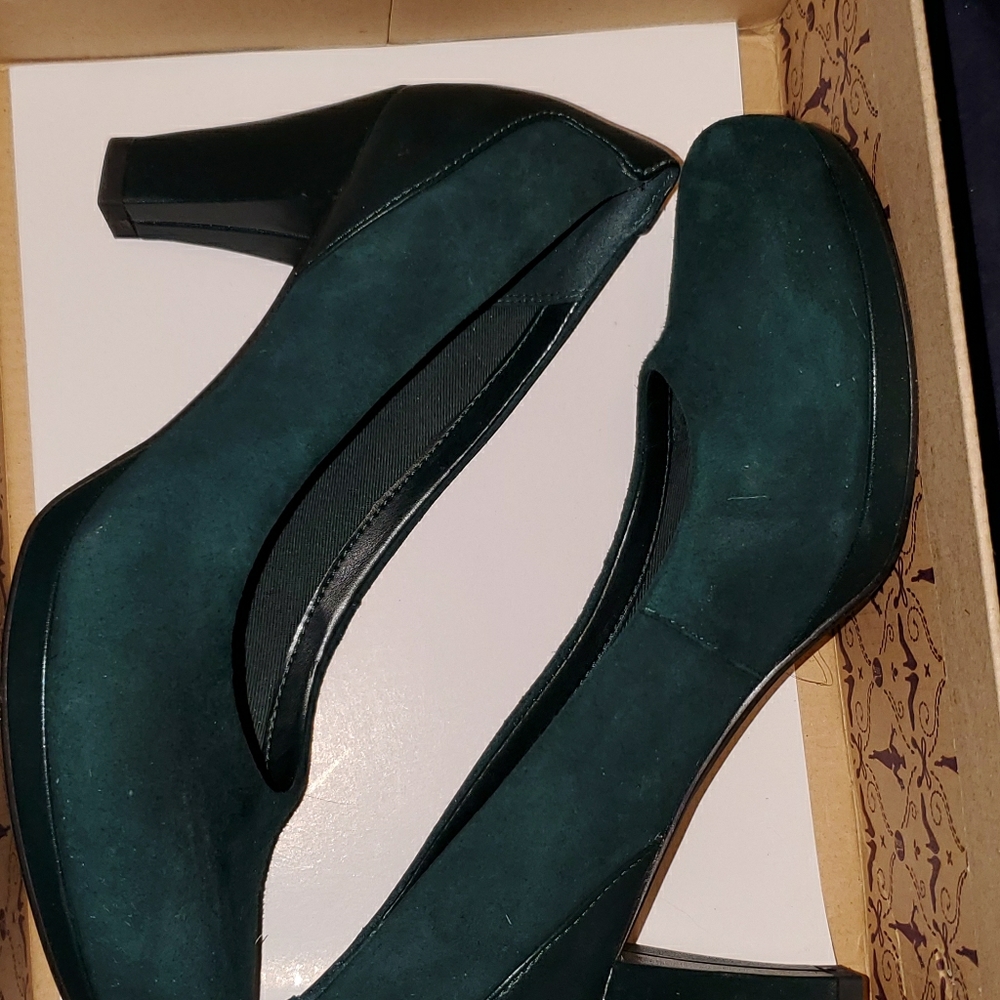Clark's Pumps